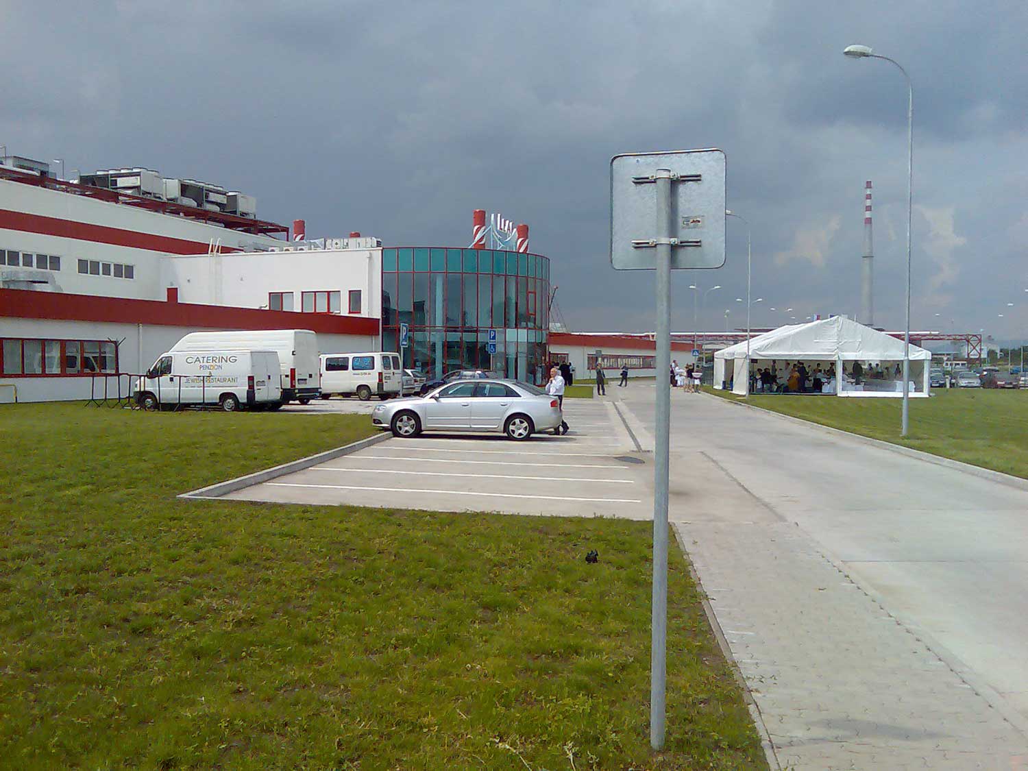 Výrobný areál Leaf, Levice - 1