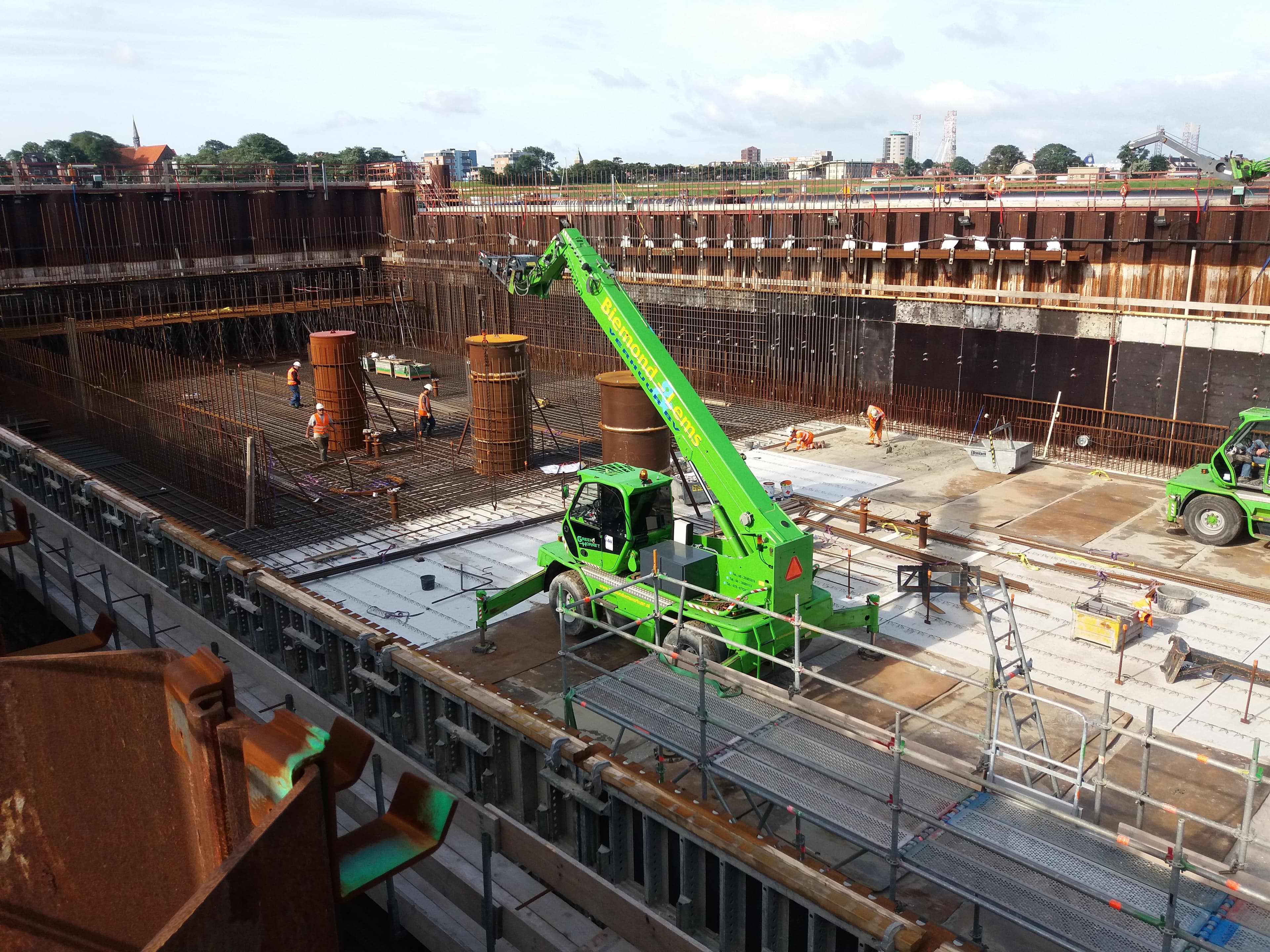 Plavebná komora, IJmond - 3